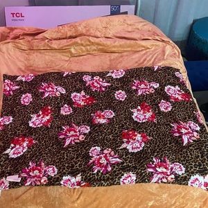 Victoria Secret swimsuit wrap or coverup sarong